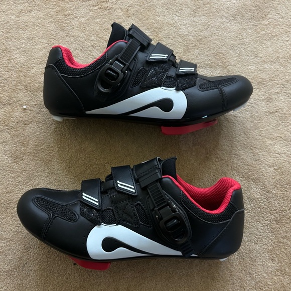 Peloton Cycling Shoes Peloton Bike and Bike+ with Delta-Compatible Bike Cleats - Picture 6 of 9